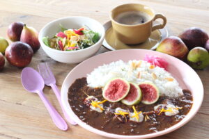 完熟いちじくのスパイスカレー